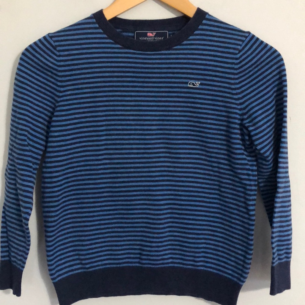 Vineyard Vines boys sweater size 8-10